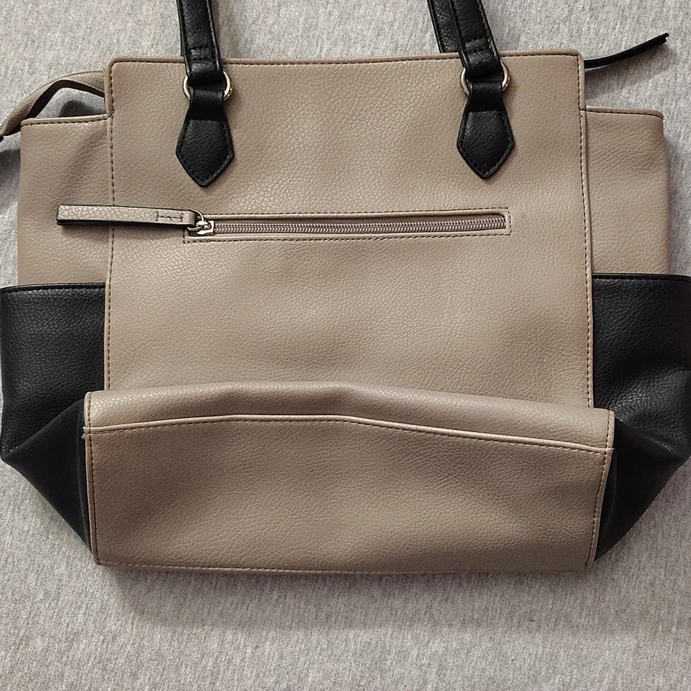 NICOLE MILLER NEW YORK - WOMENS HAND BAG- PURSE 👜👜👜 SHOULDER BAG - Picture 5 of 16